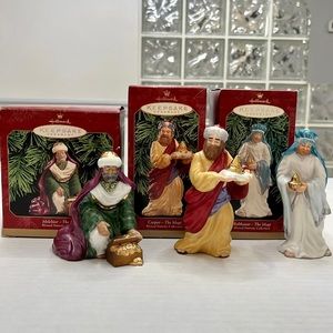 Hallmark Keepsake Ornament
Part of The Blessed Family series
The 3 Magi